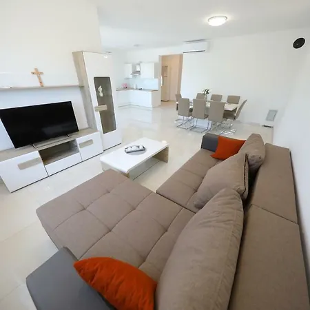 Vlado Mitar * Sukošan