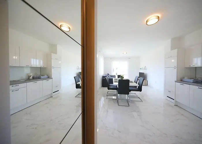 Vlado Mitar Διαμέρισμα *