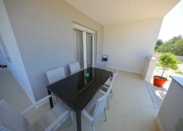 Vlado Mitar Διαμέρισμα Sukošan