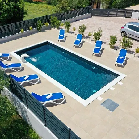 Vlado Mitar Apartment