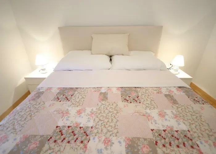 公寓 Vlado Mitar *