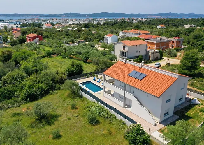 Vlado Mitar Apartman Sukošan